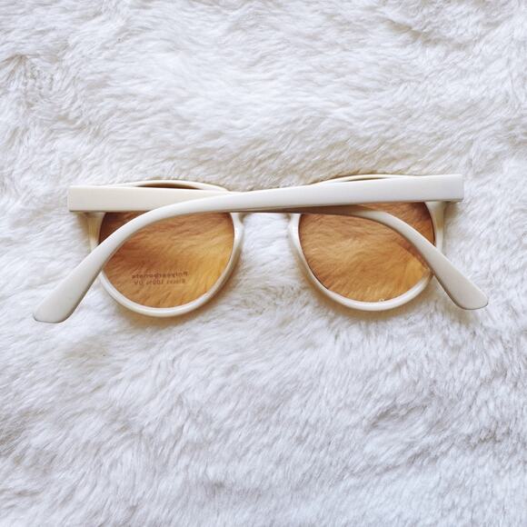 Pablo White Round Sunglasses - Picture 13 of 13